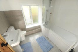 Bathroom, Lower Pitton Farmhouse, Rhossili, Gower Peninsula