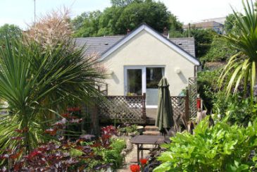 Rossmore self catering in Horton, Gower