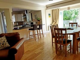 The kitchen and dining area Sea Breeze Apartment 3, Horton, Gower