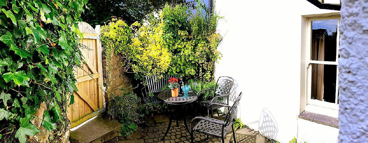 Courtyard of Limetree Cottage Port Eynon self-catering Gower Peninsula