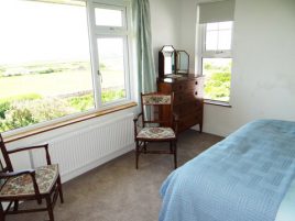 Bedroom 2 at Sunnyside holiday home, Rhossili, Gower Peninsula