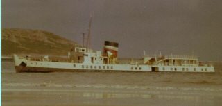 Prince Ivanhoe 6 weeks after sinking in Horton, showing clearly how close to the shore she was.