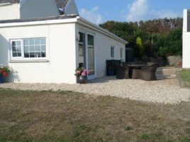 Coastal View self-catering apartment, Oxwich, Gower