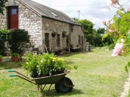 Delvid Stables holiday cottage, Llangennith, Gower