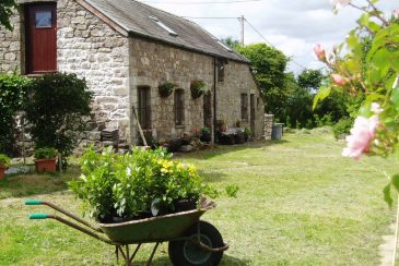 Delvid Stables holiday cottage, Llangennith, Gower