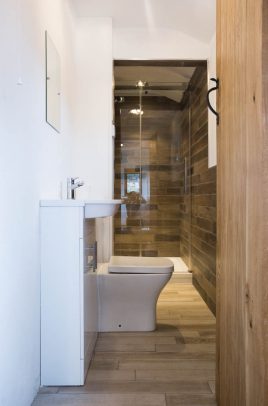 The downstairs shower room at The Bower Cottage self-catering cottage, Port Eynon, Gower Peninsula